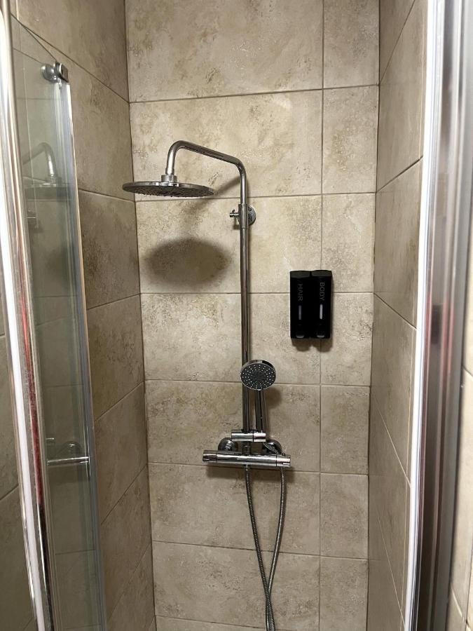 Top Floor Bed & Breakfast Lincoln